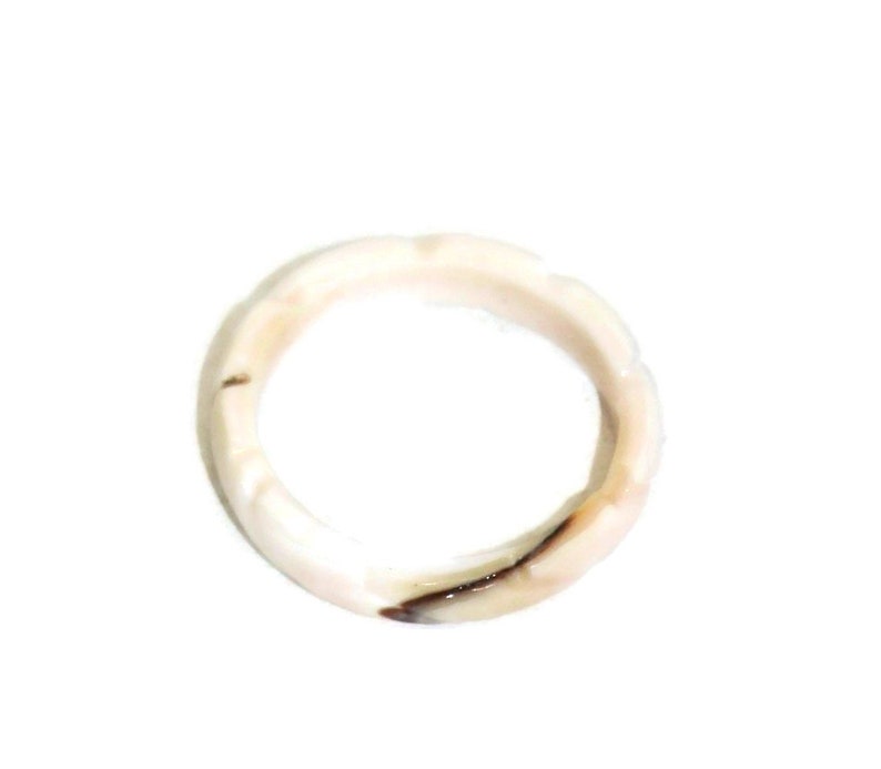 Delicate Vintage Hand Carved Ladies White Coral Size 6 Band Ring.