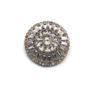 Art Deco Vintage Round Silver Tone and Clear Rhinestones Round Brooch, Domed Brooch, Daily Wear, Business Wear, Formal Wear, Gift for Her.