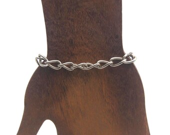 Pulsera de eslabones de 8 pulgadas en tono plateado con cierre de pinza de langosta, regalo para ella, estilo minimalista simple para uso diario.