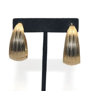 Vintage Textured Gold Tone Clip on Hoop Earrings.