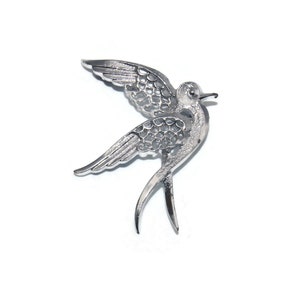Vintage Sarah Coventry Silver Tone Bird Brooch. Sarah Cov Hallmark.