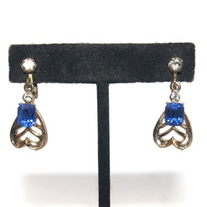 Vintage Gold Tone with Blue and Clear Rhinestones Screw Back Earrings.