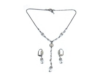 Vintage Silver Tone,  Clear Rhinestones, Glass Beads Jewelry Set. 18 Inch Y Necklace with Lobster Claw Clasp and Matching Dangle Earrings.