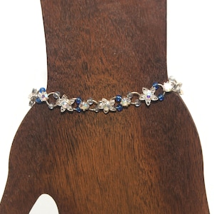 Vintage Silver Tone Beaded, AB Rhinestones and Blue Beads Floral Design 7 Inch Bracelet with Lobster Claw Clasp.