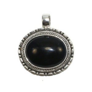 Vintage Silver Tone and Oval Black Resin Cabochon Pendant.