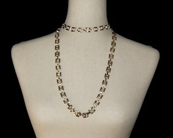 18kゴールドネックレス ロブスタークラスプ ヴィンテージ ゴールド トーンの 41 インチ リンク ネックレス