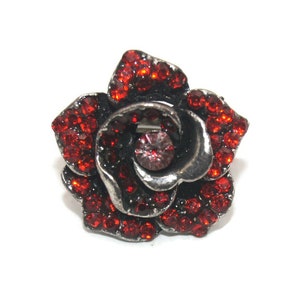 Vintage Silber Ton mit roten und klaren Strass Größe 6 Verstellbarer Blumen Cocktail Ring.