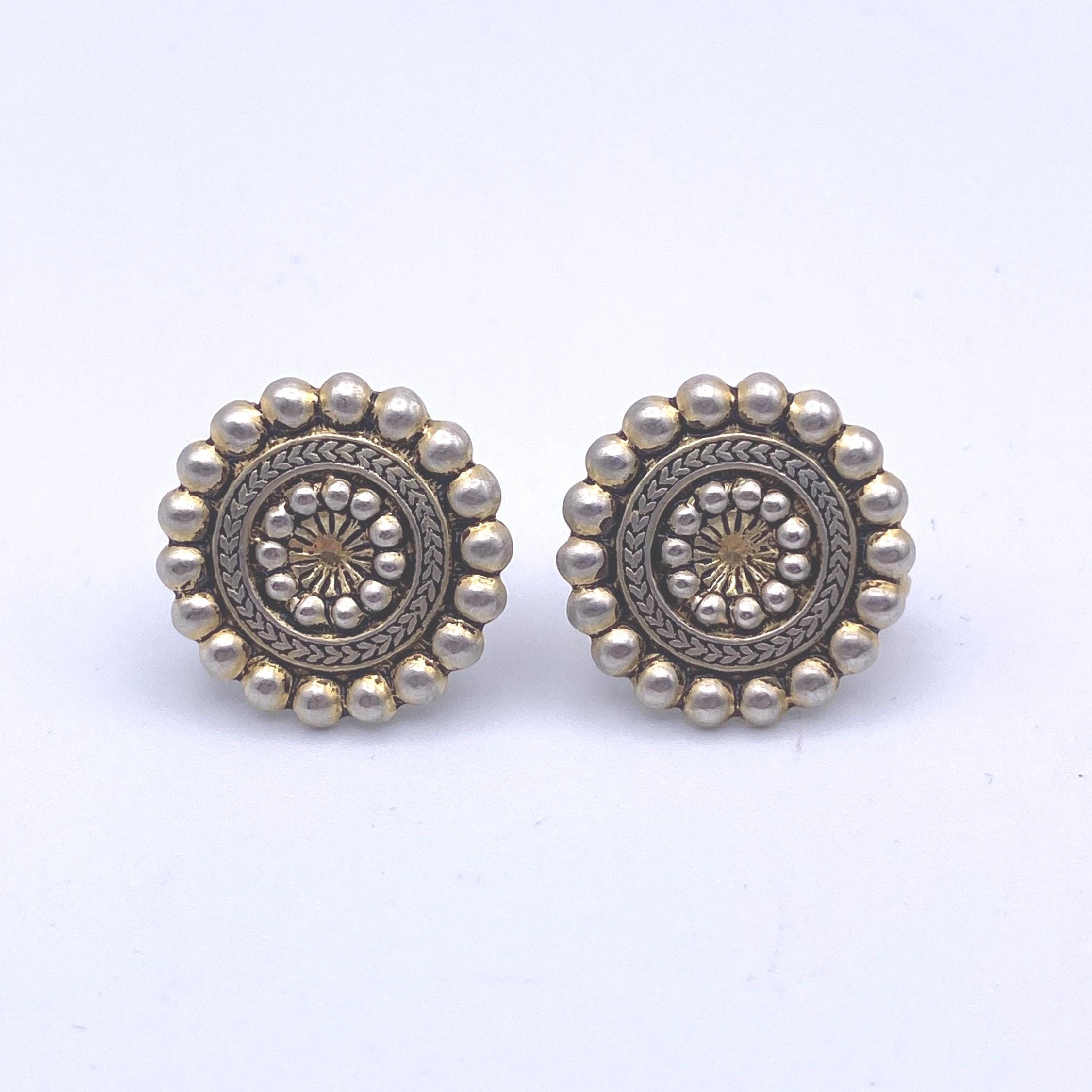 Vintage Sterling Silver Round Screw Back Earrings, Radial Design