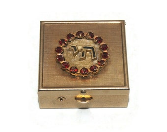 Small Vintage Gold Tone, Black Enamel and Red Rhinestones Square Pill Box.