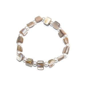 Vintage Mother of Pearl and Faux Pearls 7 Inch Elastic Bracelet.
