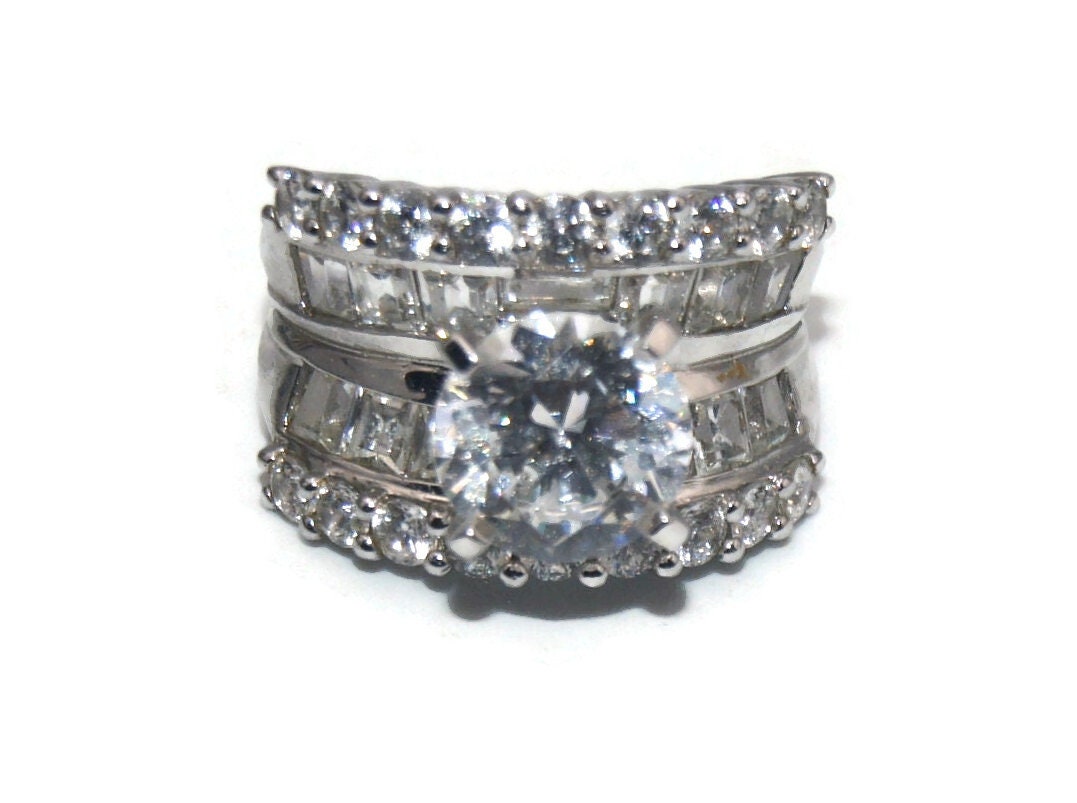 Vintage Sterling Silver and Czs Size 5 Engagement Ring Vintage Sterling Silver and Czs Size 5 Engagement Ring