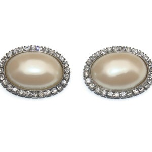 Sieraden Broches pins en clips Kleding- & schoenclips Vintage Bluette oval shoe clips gold tone and faux pearl 