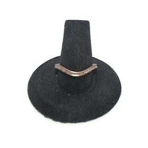Vintage Gold Tone and Silver Glitter Size 8 1/2 Wavy Band.