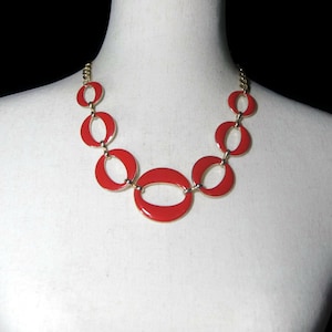 Red Necklace, Vintage Gold Tone & Red Enamel Link Necklace, 20 to 23&quot; Necklace with Lobster Claw Clasp, Business Wear, Statement Necklace.