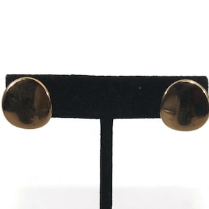 Vintage Avon Gold Tone Stud Earrings with Post Backs for Pierced Ears. Avon Hallmark.