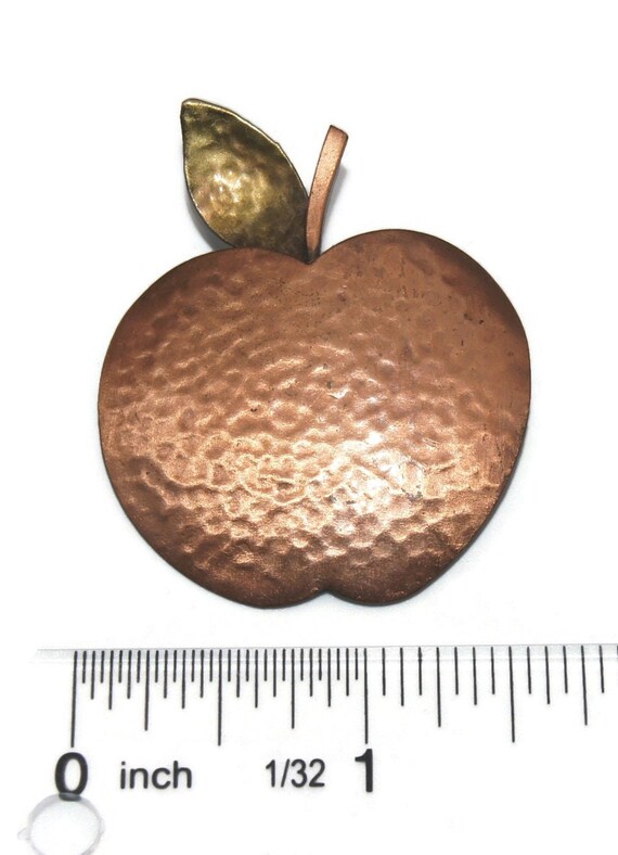 Vintage Hammered Copper Apple Brooch. - image 4