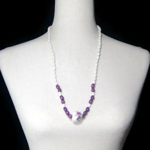 Chunky Beaded Necklace, Vintage Purple & White Wooden and Ceramic Beaded Necklace. Statement Necklace, 28" Beaded Necklace, Daily Wear.