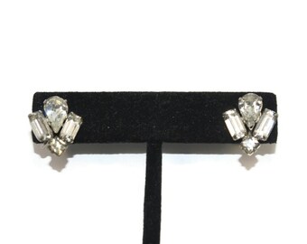 vintage Silver Tone et Strassstones Screw Back Earrings.