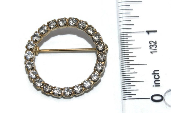 Vintage Gold Tone and Clear Rhinestones Circle Br… - image 4