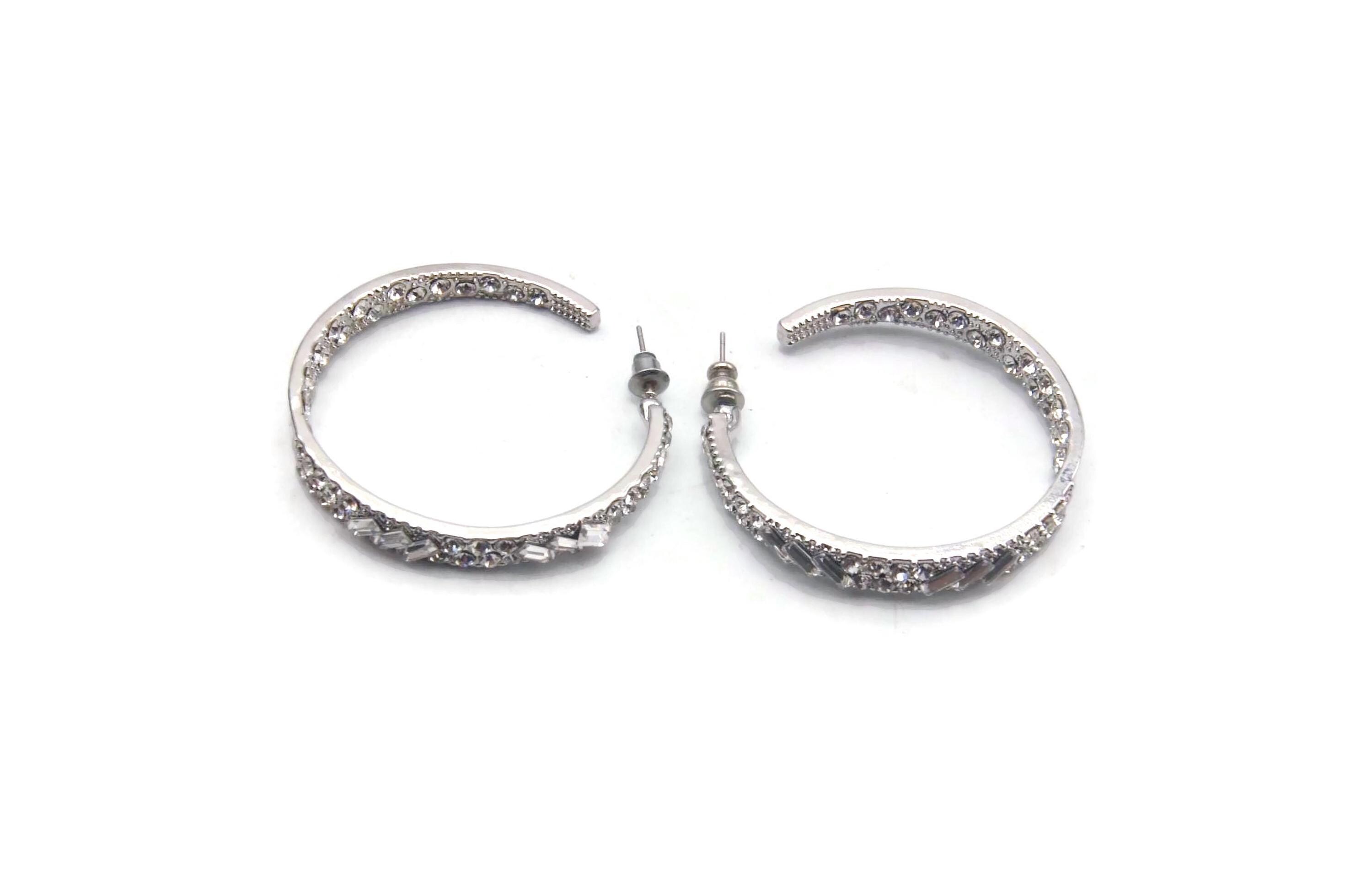 Grandi orecchini a cerchio vintage in argento e strass trasparenti, grandi orecchini a cerchio, regalo per lei, per abbigliamento formale, da sera e da lavoro. - Italia