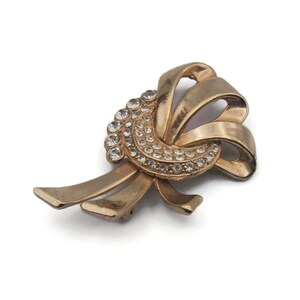 Brooch Vintage Gold Tone Clear Rhinestones Ribbon Brooch Fashion Brooch Gift for Her