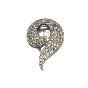 Vintage Art Deco Silver Tone y Clear Rhinestones Fur Clip.