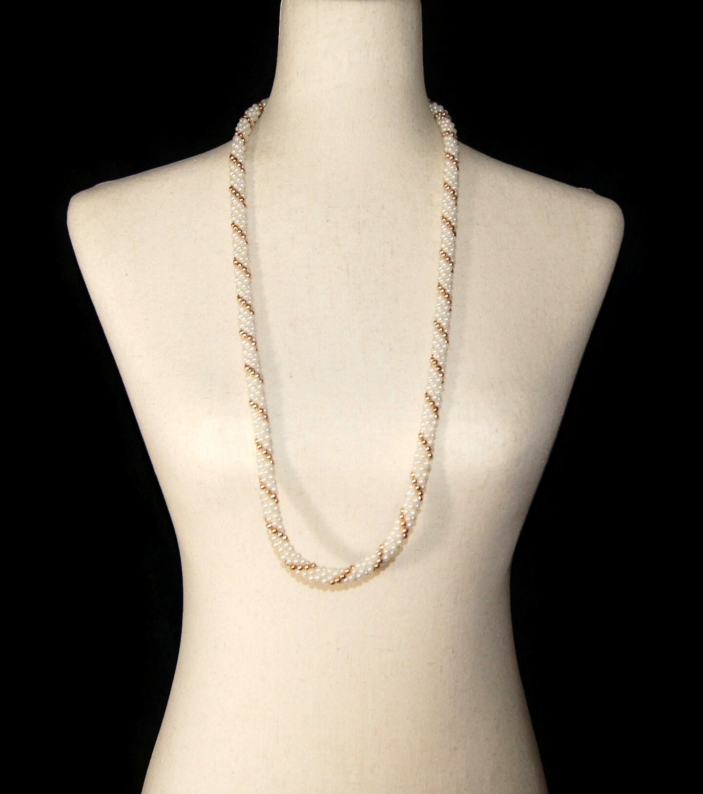 Vintage Gold Tone and Faux Pearls 32 Inch Beaded Necklace
