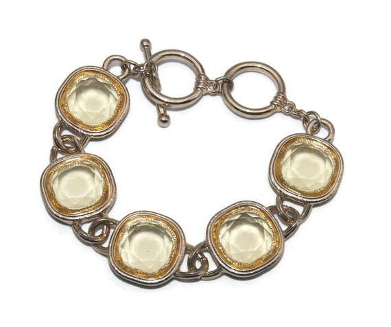 Vintage Gold Tone and Faceted Yellow Resin 7 to 8… - image 2
