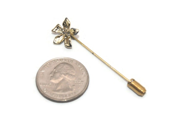 Vintage Gold Tone Flower Stick Pin, Hat Pin. - image 3