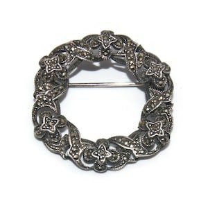 Awesome Vintage Art Deco Sterling Silver and Marcasite Wreath Brooch.