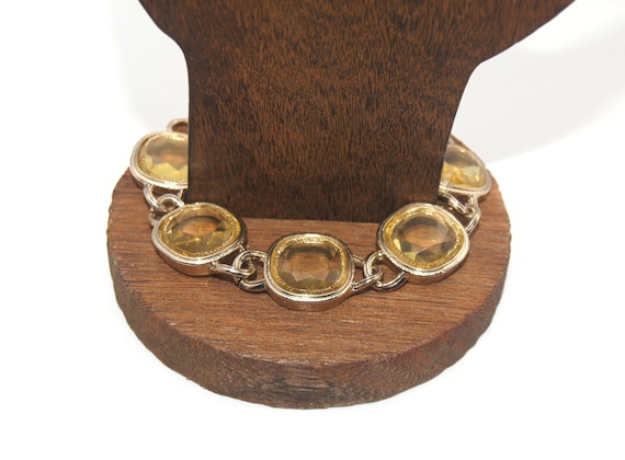 Vintage Gold Tone and Faceted Yellow Resin 7 to 8… - image 1