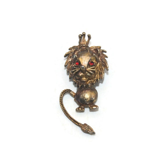 Vintage Gold Tone Lion with Crown, Red Rhinestone… - image 1
