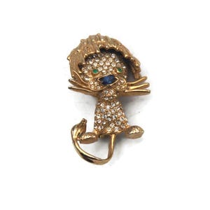 Les Bernard Lion Brooch, Vintage Gold Tone Lion Brooch with Clear, Blue & Green Rhinestones, Big Cat Brooch, Hallmarked Brooch, Gift for Her