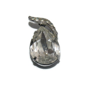 Vintage Silver Tone and Clear Rhinestones Teardrop Pendant.