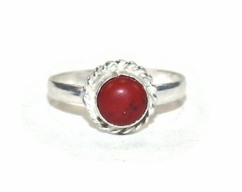 Vintage Silver and Red Stone Size 8 Statement Ring.