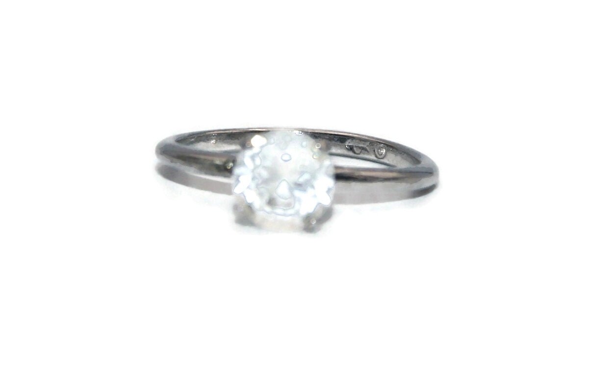 Uncas silver shop diamond ring