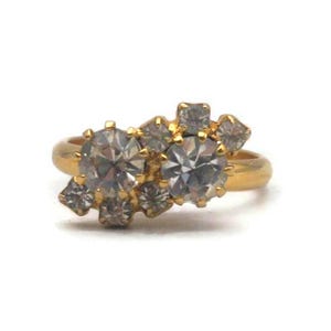 Vintage Gold Tone and Clear Rhinestones Size 5 Adjustable Ring. Cocktail Ring, Daily Wear, Statement Ring, Fashion Ring.