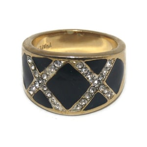 Vintage Edco Gold Tone, Black Enamel and Clear Rhinestones Size 6 Statement Ring. Edco Thailand Hallmark.