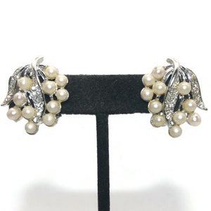 Vintage Silver Tone, Faux Pearls and Clear Rhinestones Clip on Earrings.