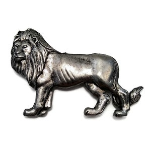 Vintage Silver Tone Figural Male Lion Brooch. Animal Pin Brooch. Detailed Lion Design. Big Cat Safari, African Lion.