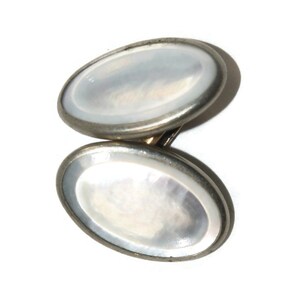 Vintage Silver Tone and Mother of Pearl Oval Cuff Links. image 2