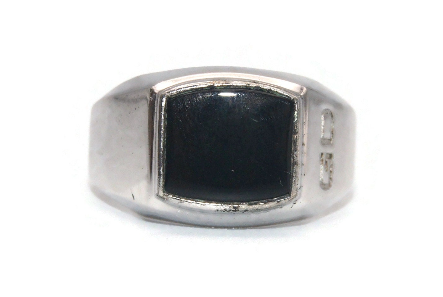 Vintage Sterling Silver and Onyx Size 13 Man's Ring With GD