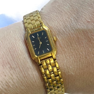 Vintage Seiko Gold Tone Rectangle Blue Face Ladies Analog Wrist Watch, Seiko Hallmark, Seiko Watch, 6 1/4&quot; Band, New Battery.