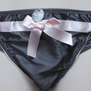 Women Satin Knickers Panties Briefs - UK 14/16 --EUR 42/44