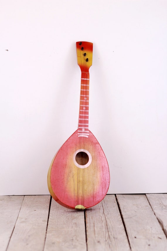 Omgaan met Vermelding bezoek Vintage gitaar speelgoed kleine gitaar houten body hout - Etsy Nederland