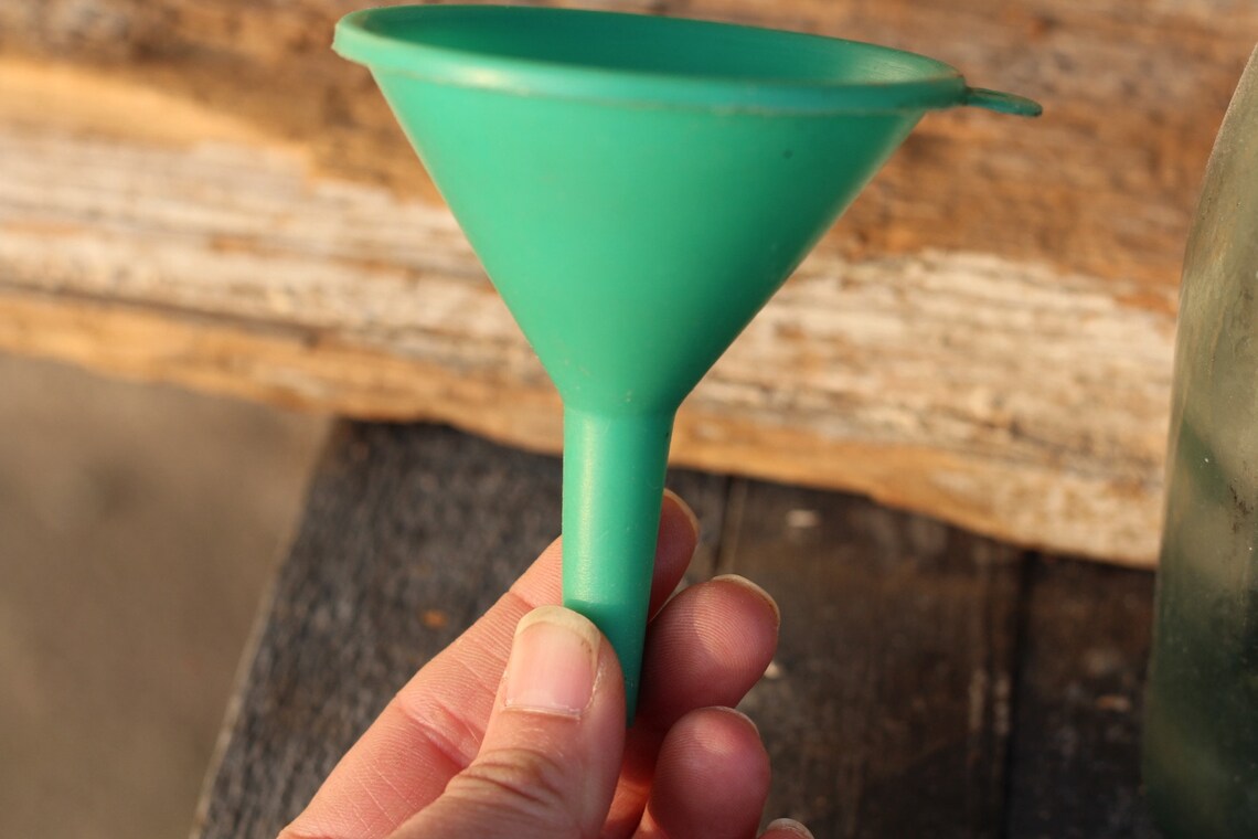 Vintage Plastic Green Funnel With Handle Etsy