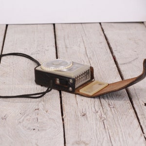Vintage Working Light Exposure Meter, Leningrad 4, Camera Light Meter with Leather Case
