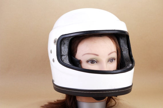 Vintage 1980s Full Face Motorcycle Helmet - White/black - Etsy Vintage 1980s Full Face Motorcycle Helmet - White/black - Etsy