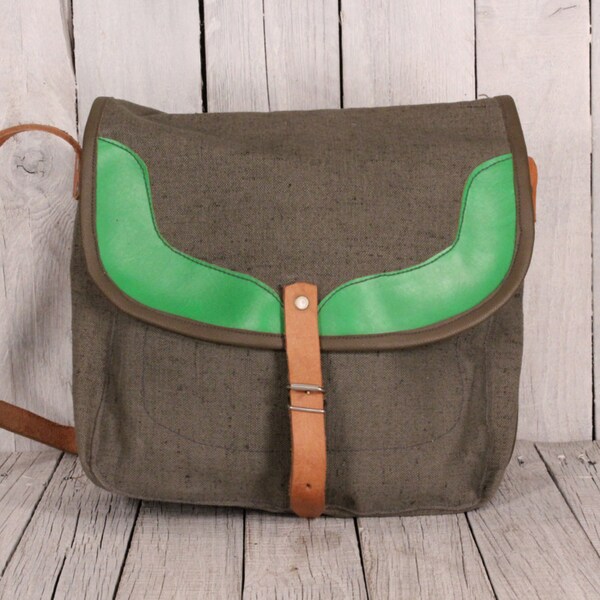 Shoulder canvas bag - Messenger bag - Green khaki bag - Haversack - School bag - Fisherman bag - Picnic food bag - Green  canvas bag