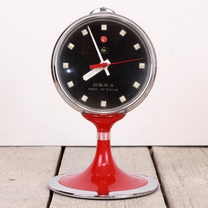 Vintage Shanghai Wind-Up Clock: China Diamond Mechanical Clock